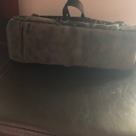 Coach Purse - Picture 4 of 8